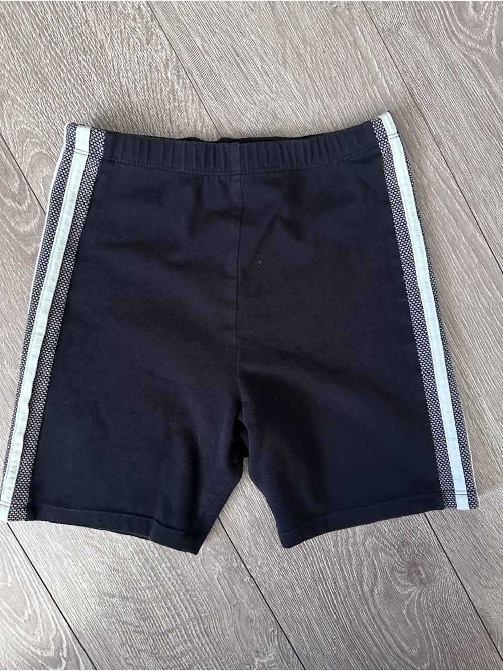 Vintage y2K Prospirit Black Athletic Shorts with Side Stripes